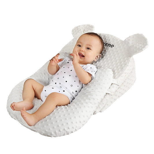Sanmei baby summer anti-spill milk choking pillow newborn baby feeding artifact baby anti-spitting milk ramp pad