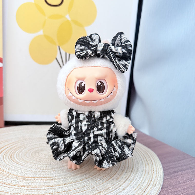 Only baby clothes] One, two and three generations of labubu labubu vinyl blind box pendant baby clothes brown pink GG suit